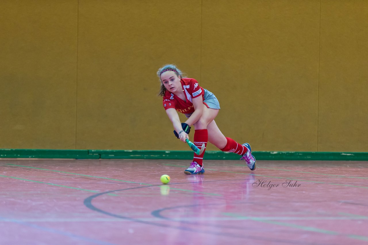 Bild 9 - B-Juniorinnen Bahrenfeld